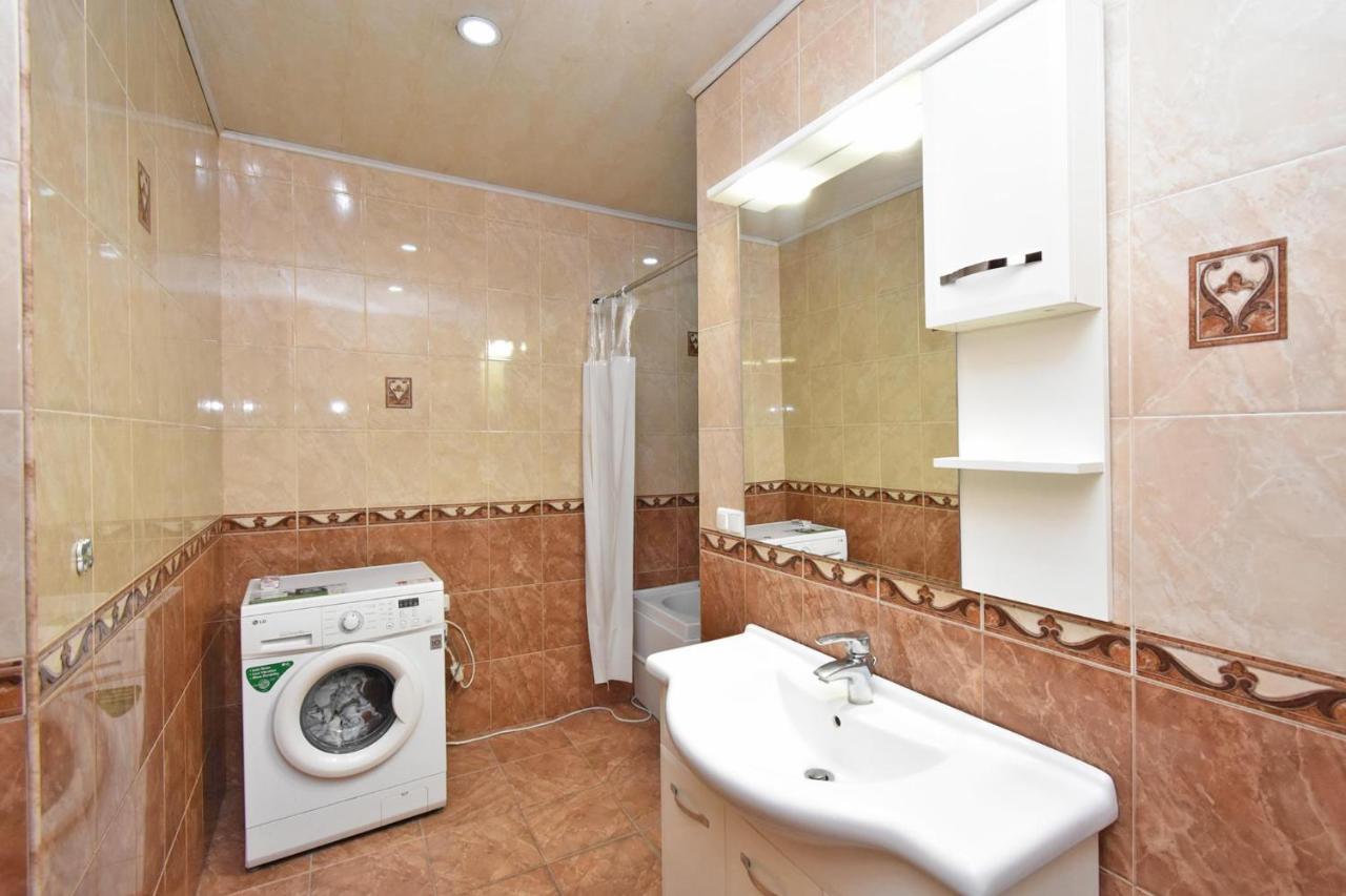 Appartamento Teryan 68/3 2 Erevan Esterno foto